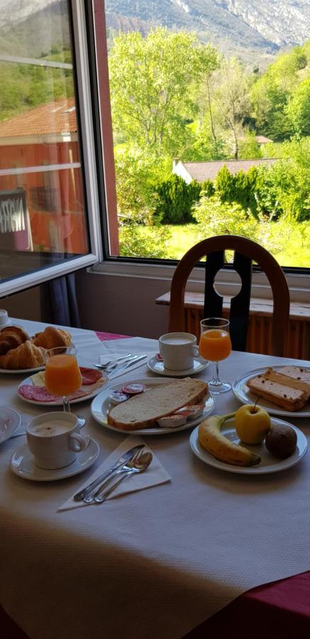 ארנאס דה קבראלס Hotel Naranjo De Bulnes מראה חיצוני תמונה
