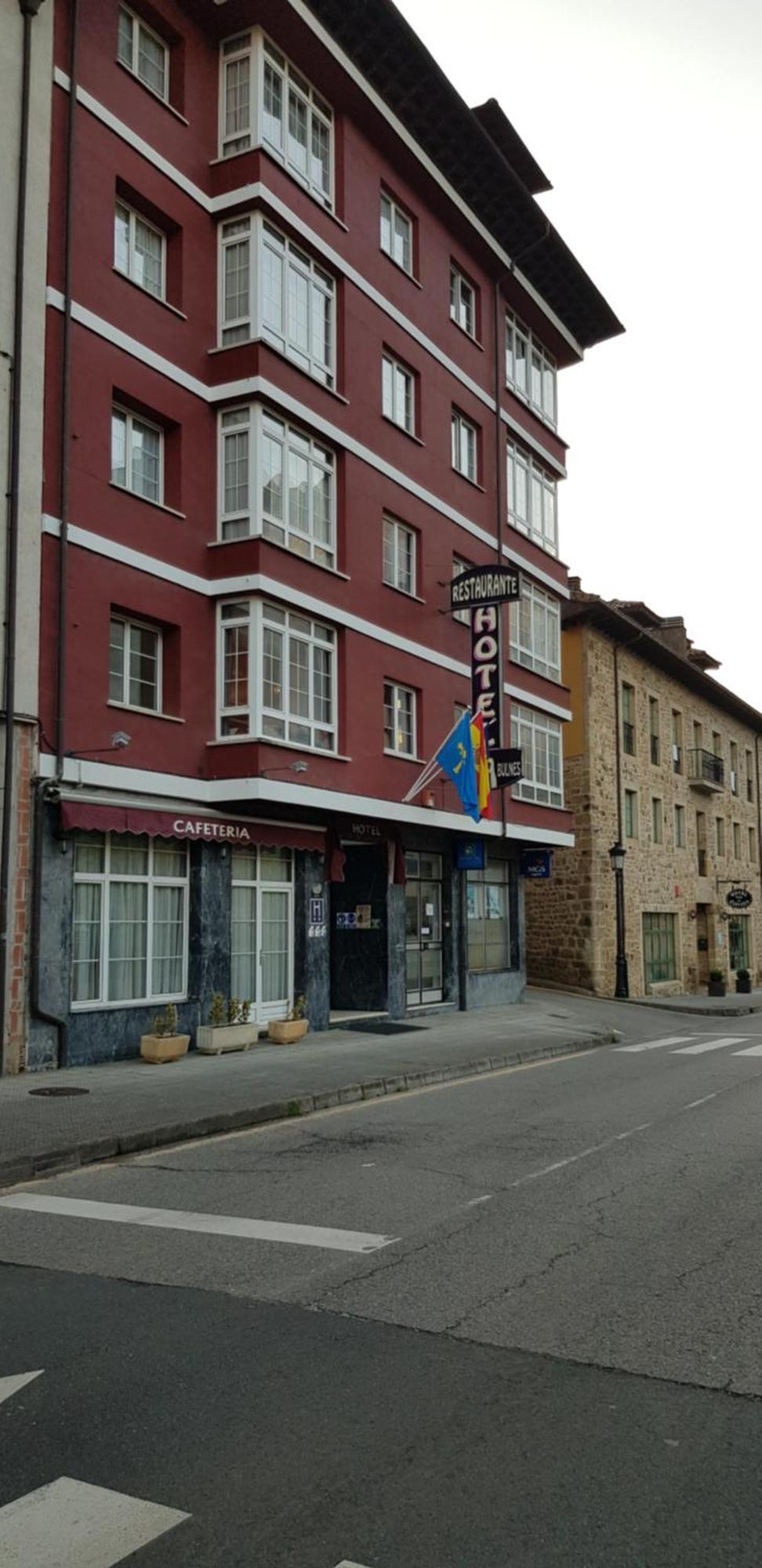ארנאס דה קבראלס Hotel Naranjo De Bulnes מראה חיצוני תמונה