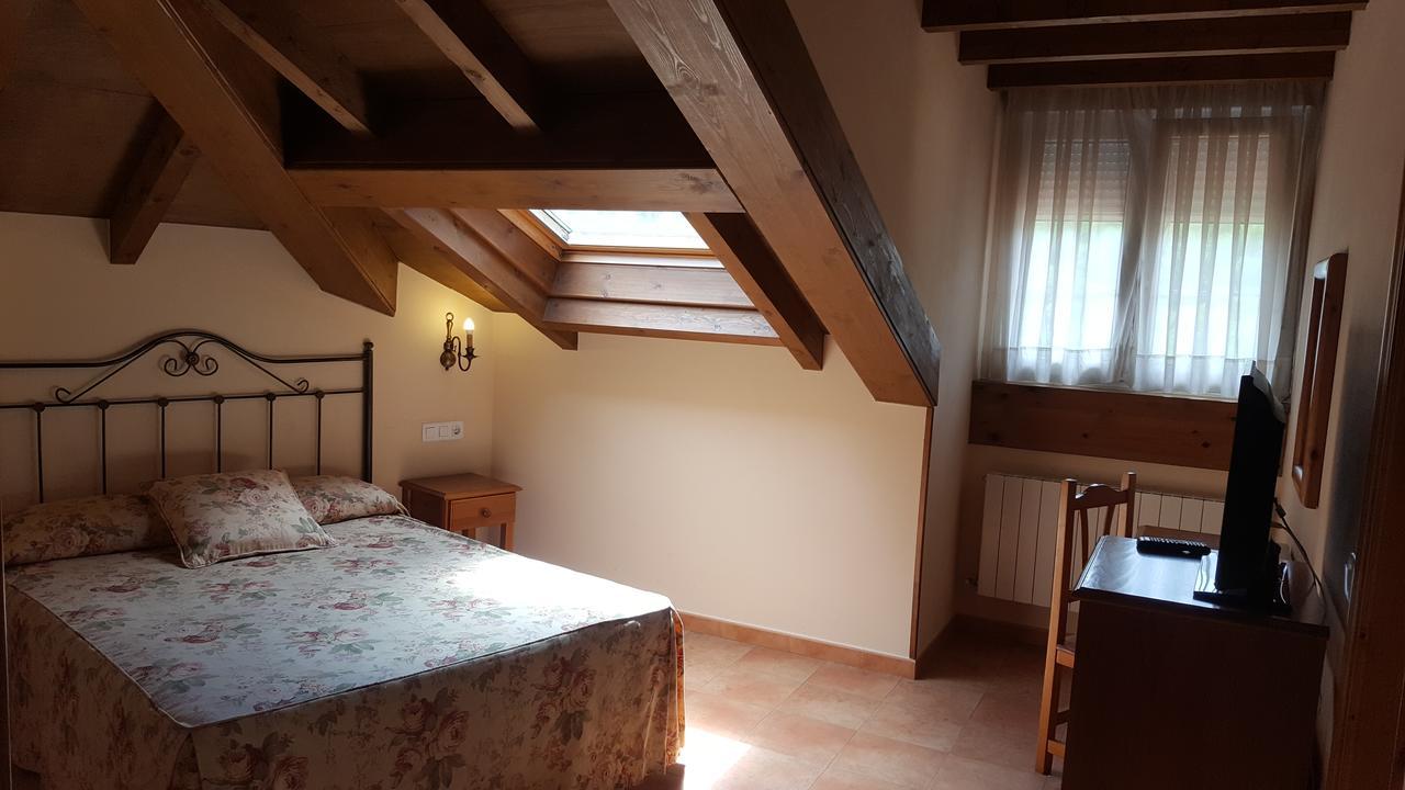 ארנאס דה קבראלס Hotel Naranjo De Bulnes מראה חיצוני תמונה