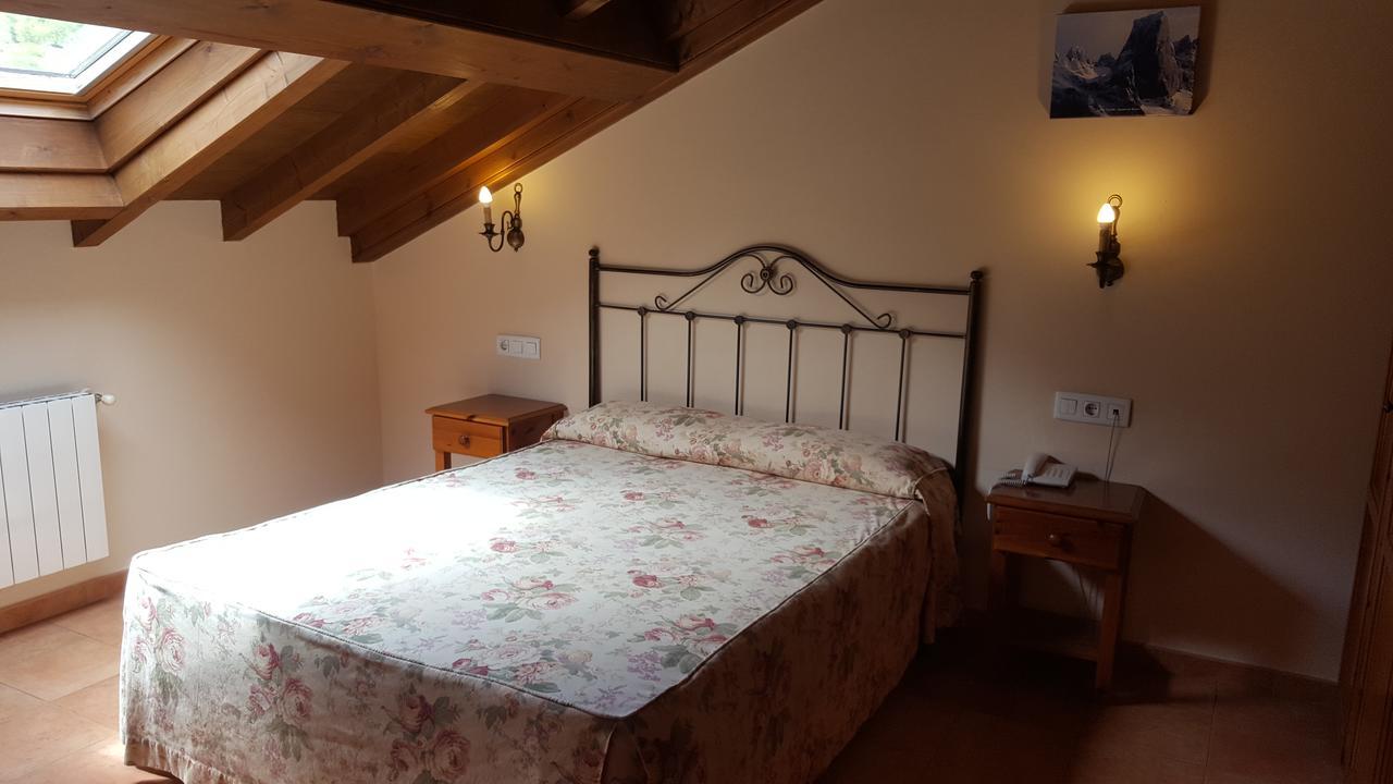 ארנאס דה קבראלס Hotel Naranjo De Bulnes מראה חיצוני תמונה