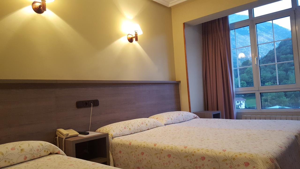 ארנאס דה קבראלס Hotel Naranjo De Bulnes מראה חיצוני תמונה